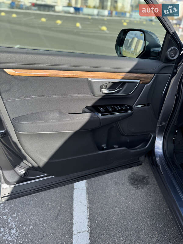 Внедорожник / Кроссовер Honda CR-V 2018 в Киеве фото 9 Внедорожник / Кроссовер Honda CR-V 2018 в Киеве