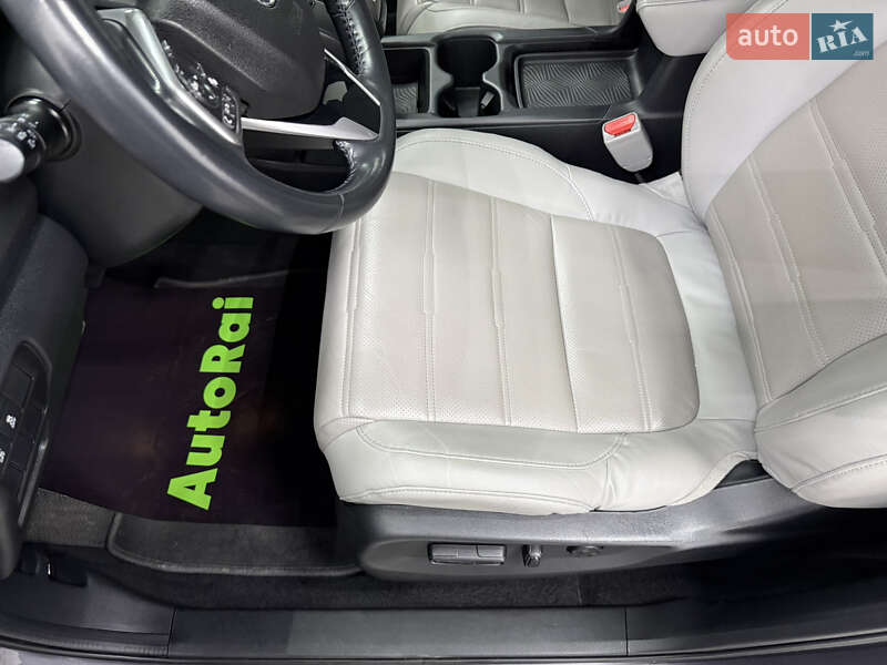 Внедорожник / Кроссовер Honda CR-V 2019 в Одессе фото 20 Внедорожник / Кроссовер Honda CR-V 2019 в Одессе
