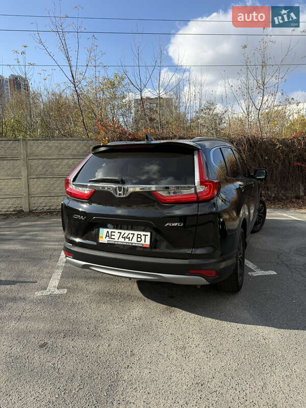 Внедорожник / Кроссовер Honda CR-V 2018 в Днепре
