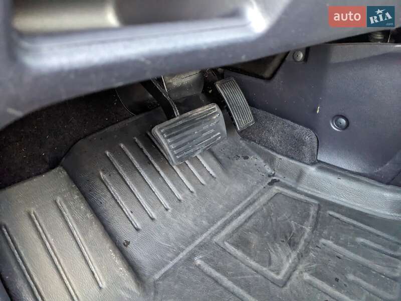 Внедорожник / Кроссовер Honda CR-V 2010 в Киеве фото 16 Внедорожник / Кроссовер Honda CR-V 2010 в Киеве