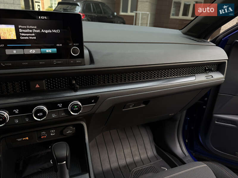 Внедорожник / Кроссовер Honda CR-V 2024 в Киеве