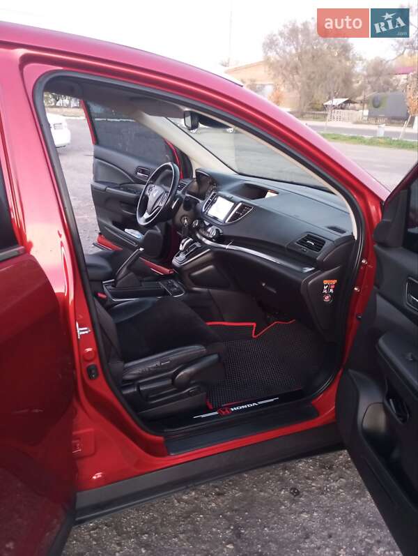 Внедорожник / Кроссовер Honda CR-V 2015 в Белгороде-Днестровском фото 9 Внедорожник / Кроссовер Honda CR-V 2015 в Белгороде-Днестровском