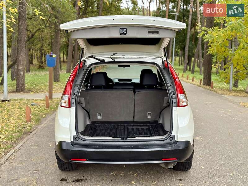 Внедорожник / Кроссовер Honda CR-V 2015 в Киеве