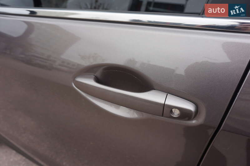 Внедорожник / Кроссовер Honda CR-V 2014 в Одессе фото 15 Внедорожник / Кроссовер Honda CR-V 2014 в Одессе