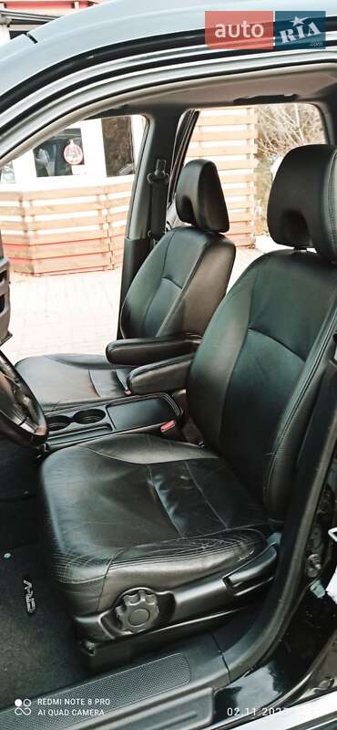 Внедорожник / Кроссовер Honda CR-V 2006 в Киеве