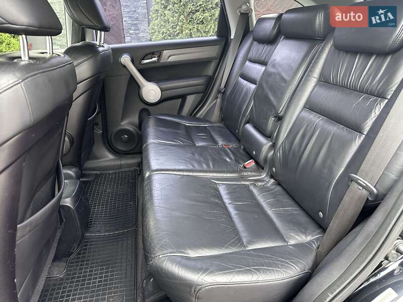 Внедорожник / Кроссовер Honda CR-V 2007 в Днепре