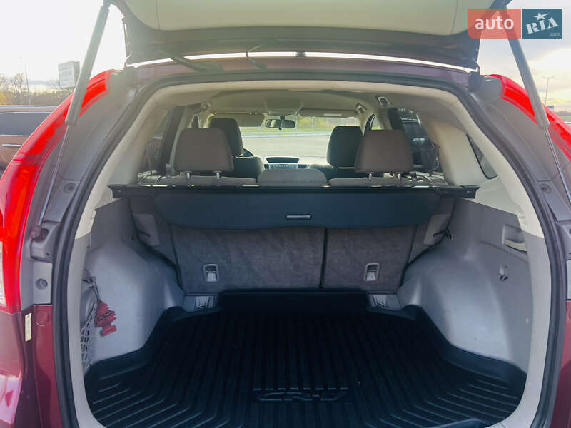 Позашляховик / Кросовер Honda CR-V 2014 в Полтаві
