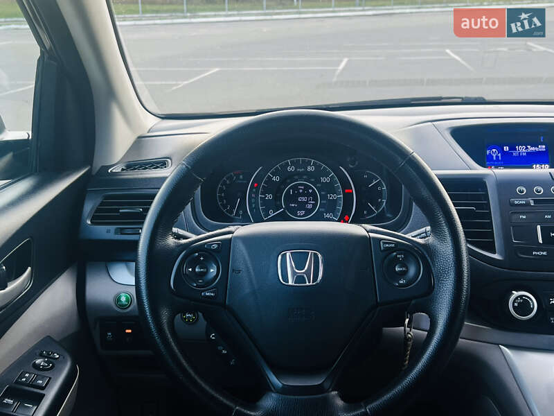 Позашляховик / Кросовер Honda CR-V 2014 в Полтаві