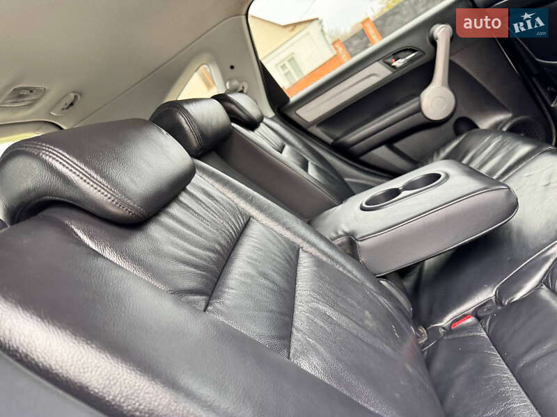 Внедорожник / Кроссовер Honda CR-V 2008 в Ахтырке фото 42 Внедорожник / Кроссовер Honda CR-V 2008 в Ахтырке