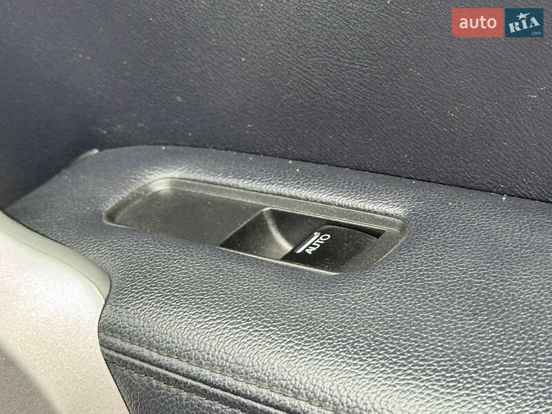 Внедорожник / Кроссовер Honda CR-V 2008 в Ахтырке фото 44 Внедорожник / Кроссовер Honda CR-V 2008 в Ахтырке