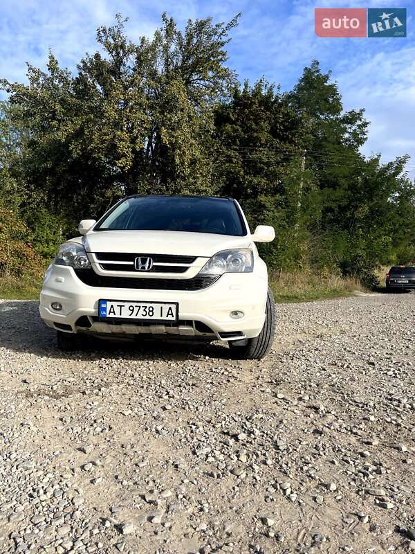Позашляховик / Кросовер Honda CR-V 2011 в Тлумачі