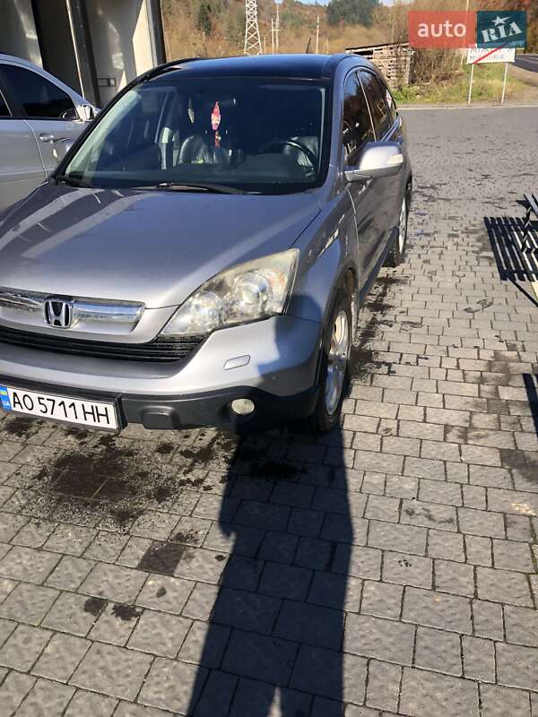 Внедорожник / Кроссовер Honda CR-V 2007 в Межгорье