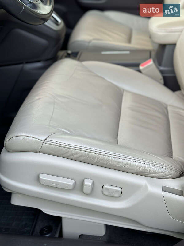 Внедорожник / Кроссовер Honda CR-V 2013 в Умани