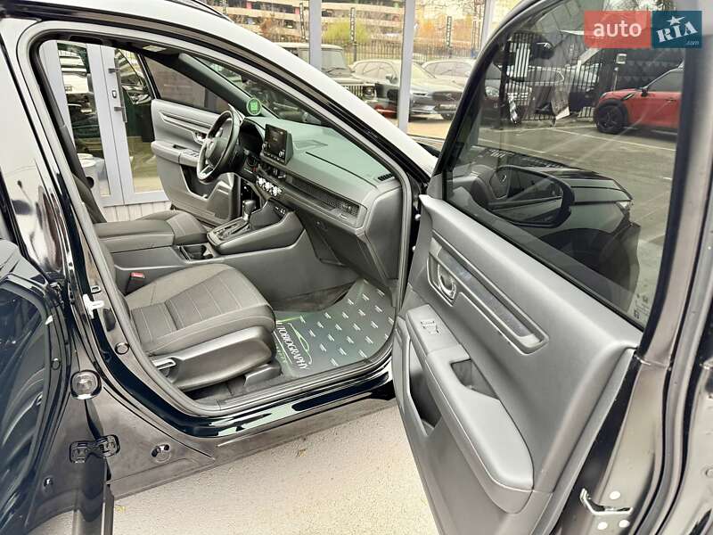 Внедорожник / Кроссовер Honda CR-V 2023 в Киеве