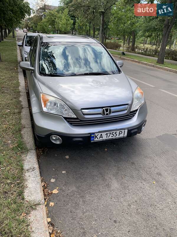 Внедорожник / Кроссовер Honda CR-V 2008 в Киеве