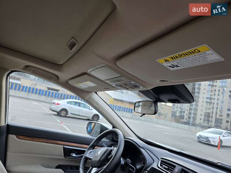 Позашляховик / Кросовер Honda CR-V 2018 в Києві