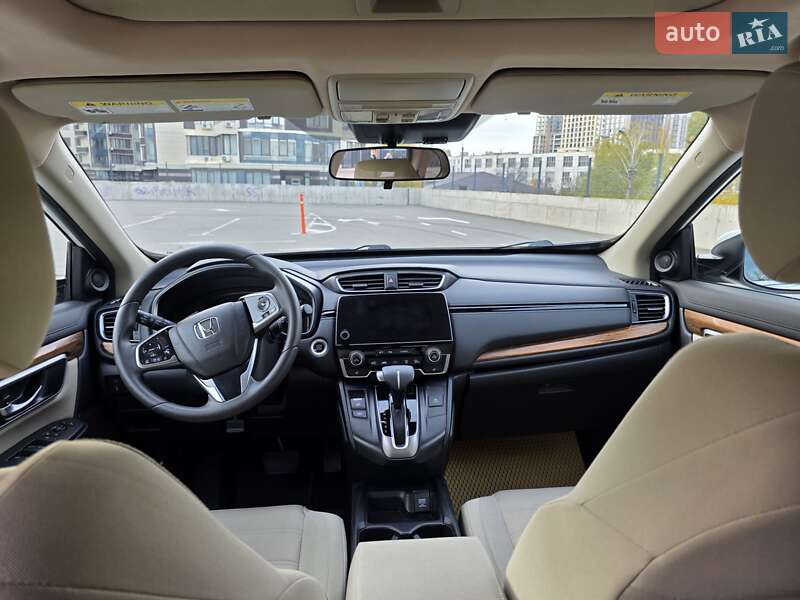 Позашляховик / Кросовер Honda CR-V 2018 в Києві