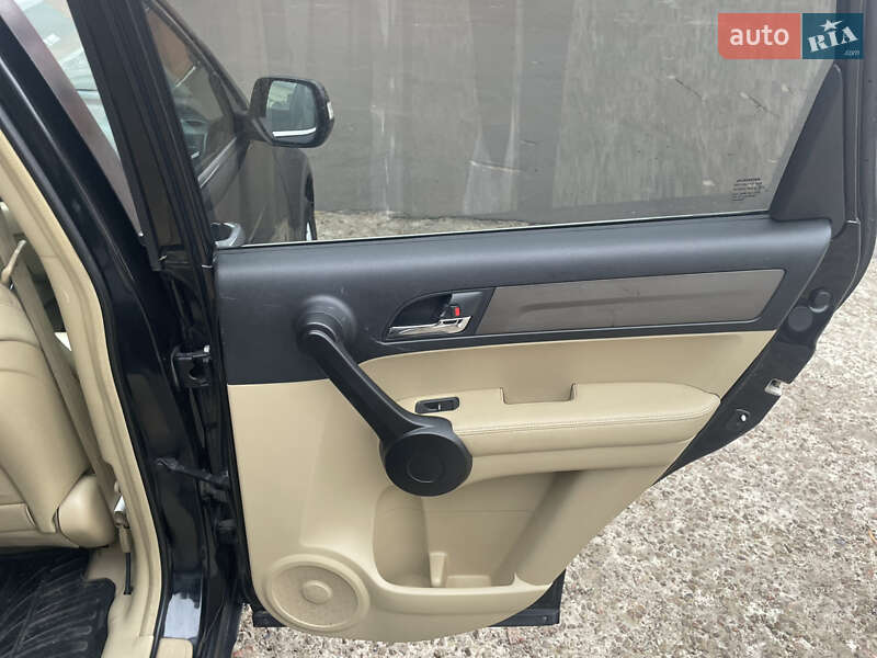 Внедорожник / Кроссовер Honda CR-V 2007 в Сумах фото 36 Внедорожник / Кроссовер Honda CR-V 2007 в Сумах
