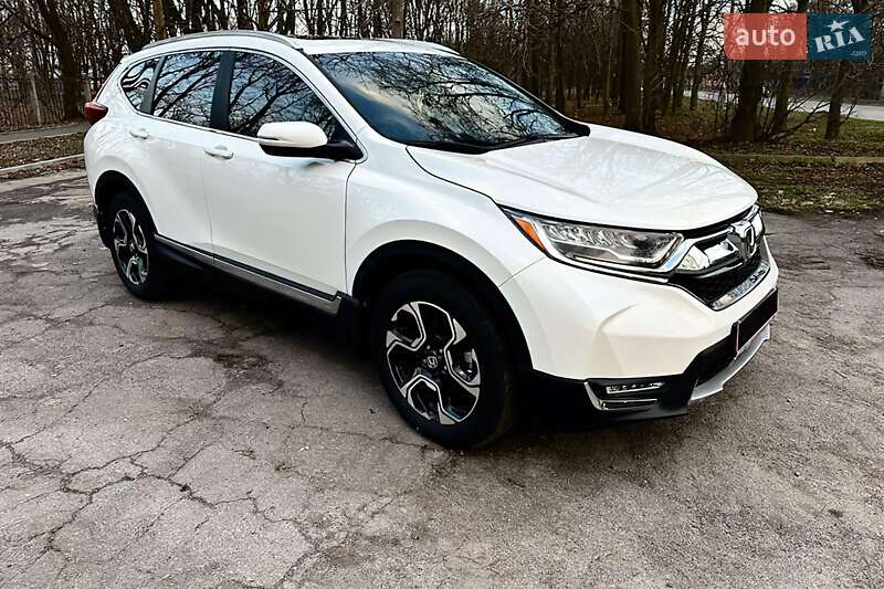 Позашляховик / Кросовер Honda CR-V 2017 в Києві фото 3 Позашляховик / Кросовер Honda CR-V 2017 в Києві