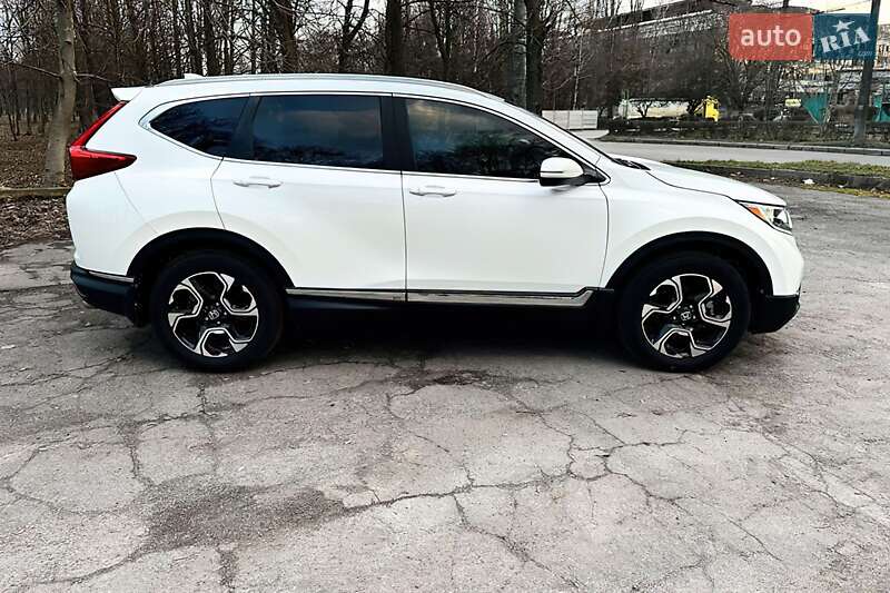 Позашляховик / Кросовер Honda CR-V 2017 в Києві фото 4 Позашляховик / Кросовер Honda CR-V 2017 в Києві