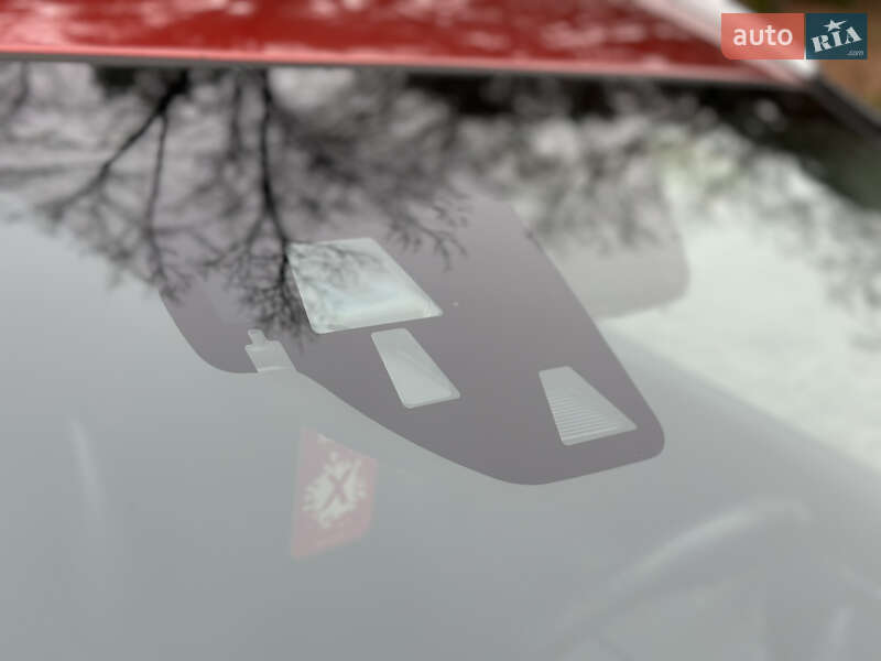 Внедорожник / Кроссовер Honda CR-V 2016 в Луцке