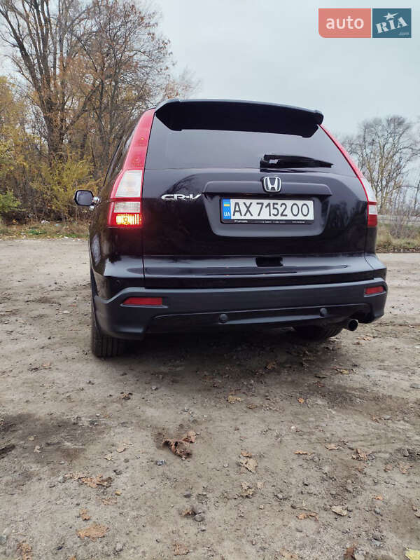 Позашляховик / Кросовер Honda CR-V 2007 в Краснограді