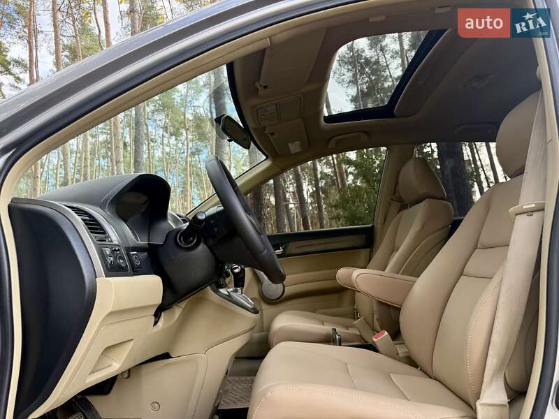 Позашляховик / Кросовер Honda CR-V 2008 в Києві