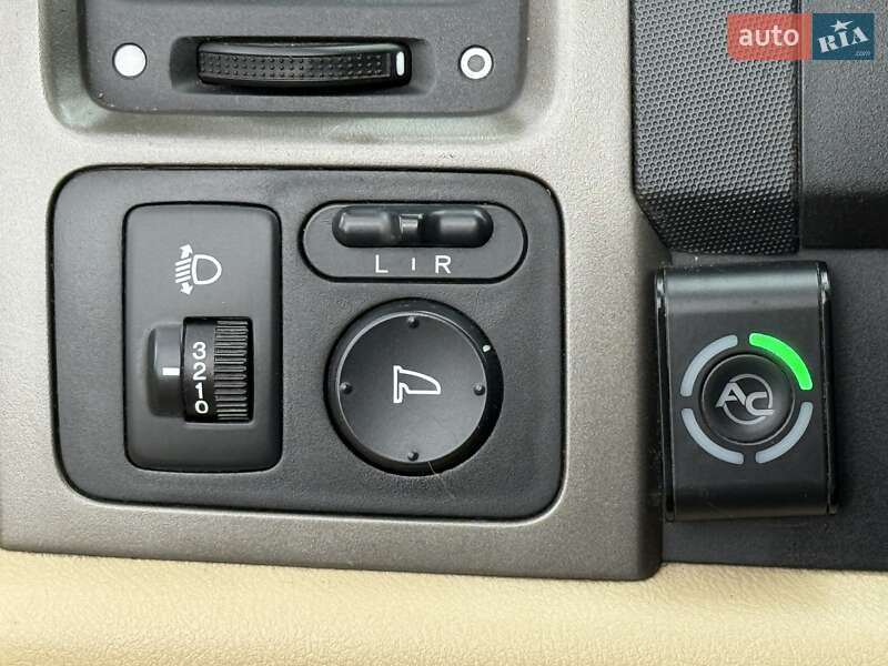 Позашляховик / Кросовер Honda CR-V 2008 в Києві