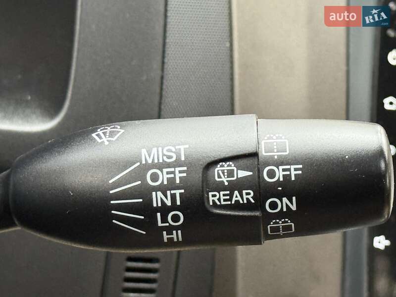 Позашляховик / Кросовер Honda CR-V 2008 в Києві