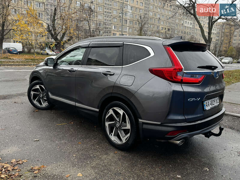 Позашляховик / Кросовер Honda CR-V 2019 в Києві