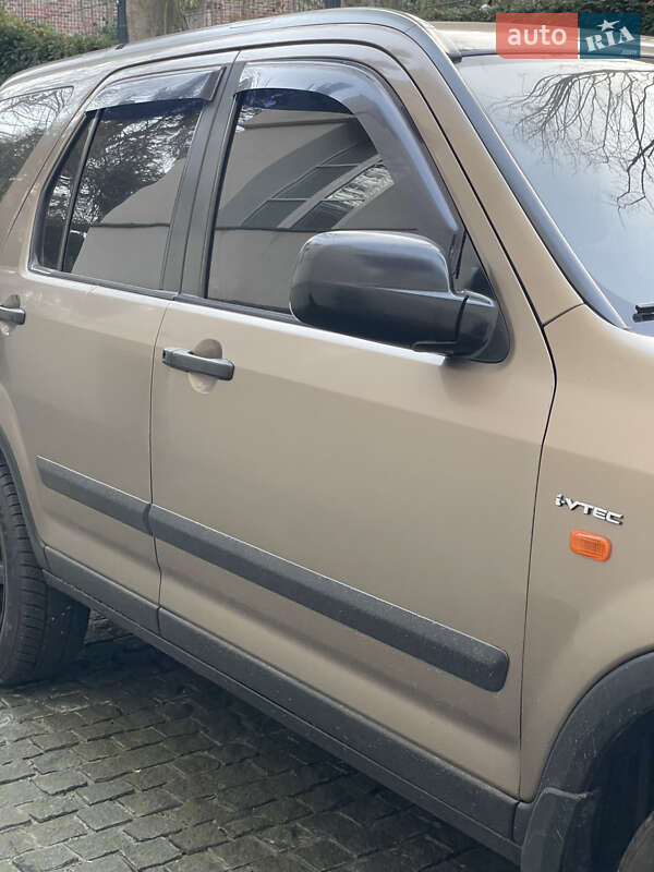 Внедорожник / Кроссовер Honda CR-V 2003 в Львове