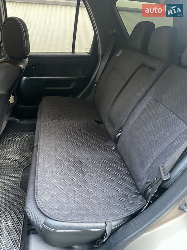 Внедорожник / Кроссовер Honda CR-V 2003 в Львове