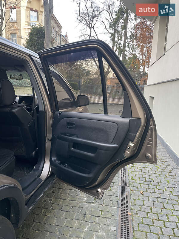 Внедорожник / Кроссовер Honda CR-V 2003 в Львове