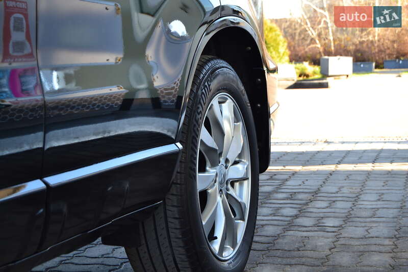 Позашляховик / Кросовер Honda CR-V 2011 в Дрогобичі