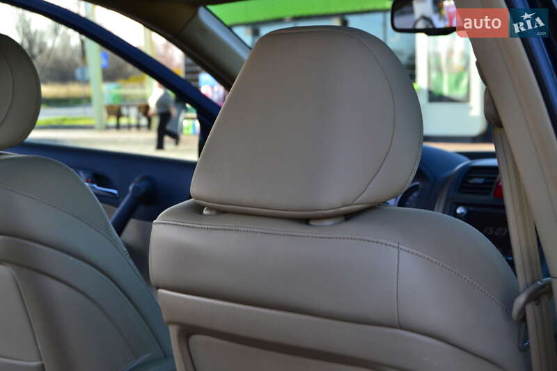 Позашляховик / Кросовер Honda CR-V 2011 в Дрогобичі