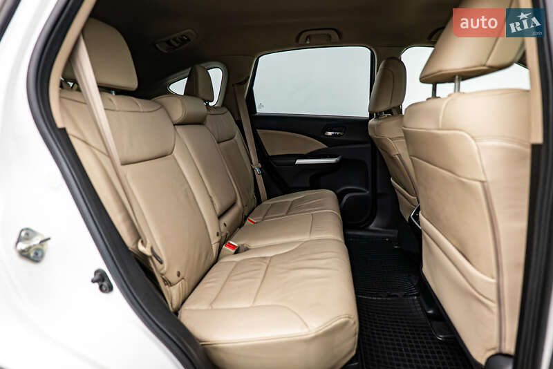 Позашляховик / Кросовер Honda CR-V 2015 в Києві