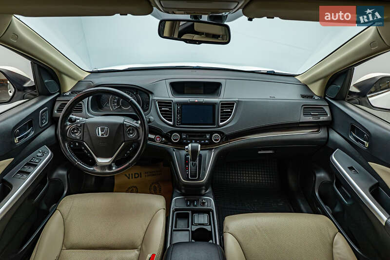 Позашляховик / Кросовер Honda CR-V 2015 в Києві