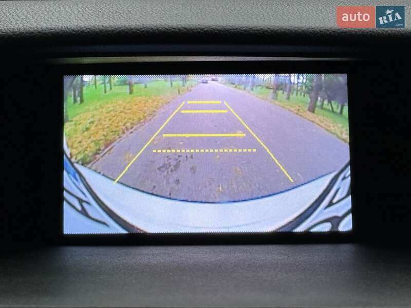 Позашляховик / Кросовер Honda CR-V 2015 в Києві