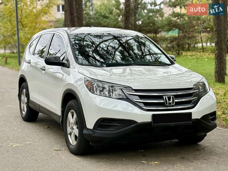 Позашляховик / Кросовер Honda CR-V 2015 в Києві