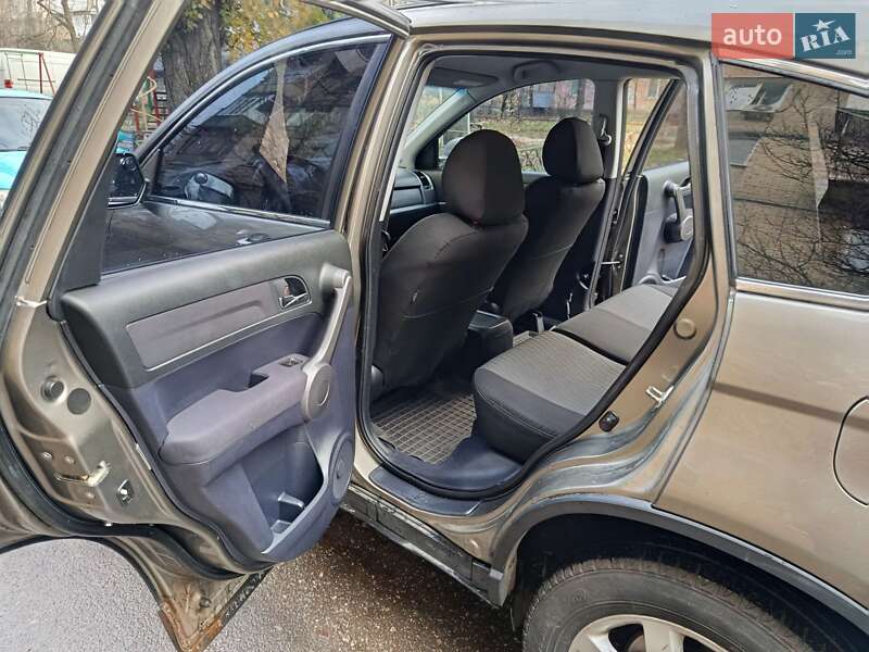 Внедорожник / Кроссовер Honda CR-V 2008 в Киеве