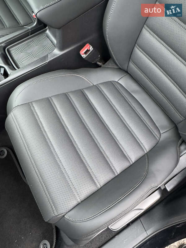 Внедорожник / Кроссовер Honda CR-V 2018 в Киеве