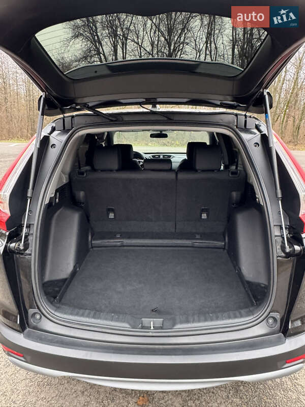 Внедорожник / Кроссовер Honda CR-V 2018 в Киеве