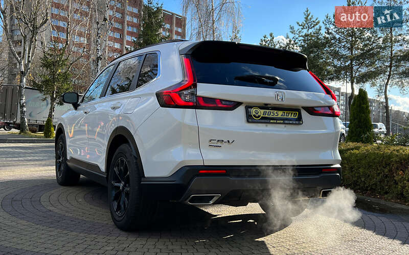 Внедорожник / Кроссовер Honda CR-V 2023 в Львове