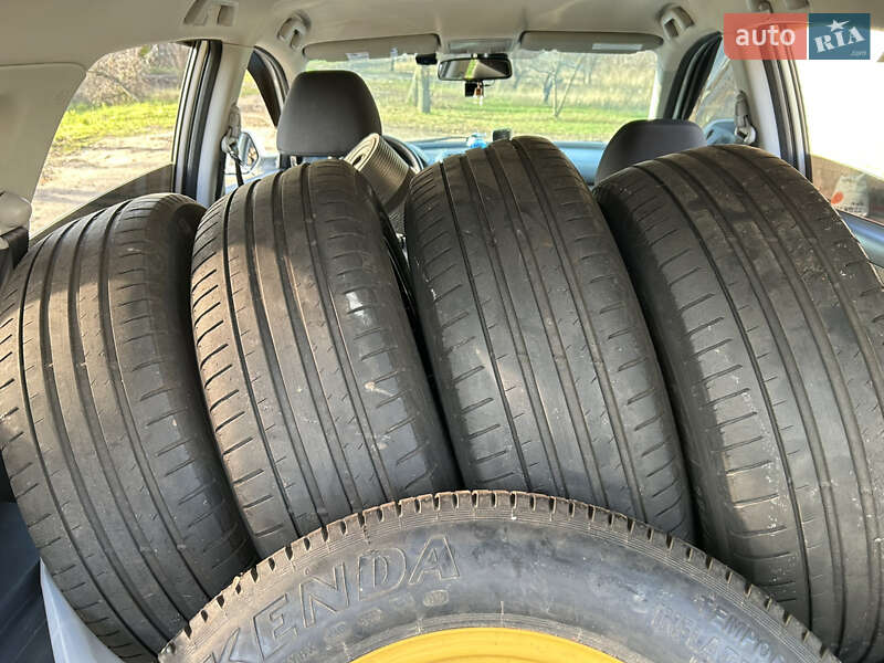 Внедорожник / Кроссовер Honda CR-V 2011 в Черкассах