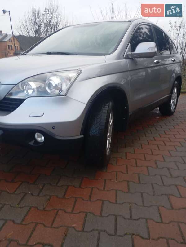 Внедорожник / Кроссовер Honda CR-V 2007 в Старом Самборе