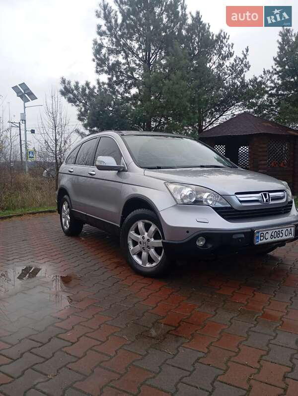 Внедорожник / Кроссовер Honda CR-V 2007 в Старом Самборе