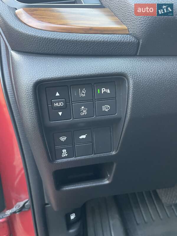 Позашляховик / Кросовер Honda CR-V 2018 в Києві