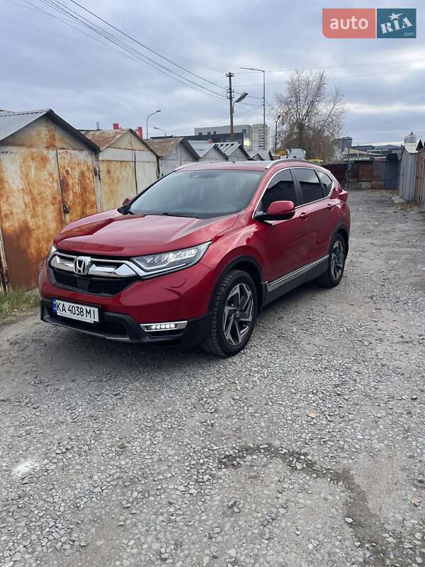 Позашляховик / Кросовер Honda CR-V 2018 в Києві