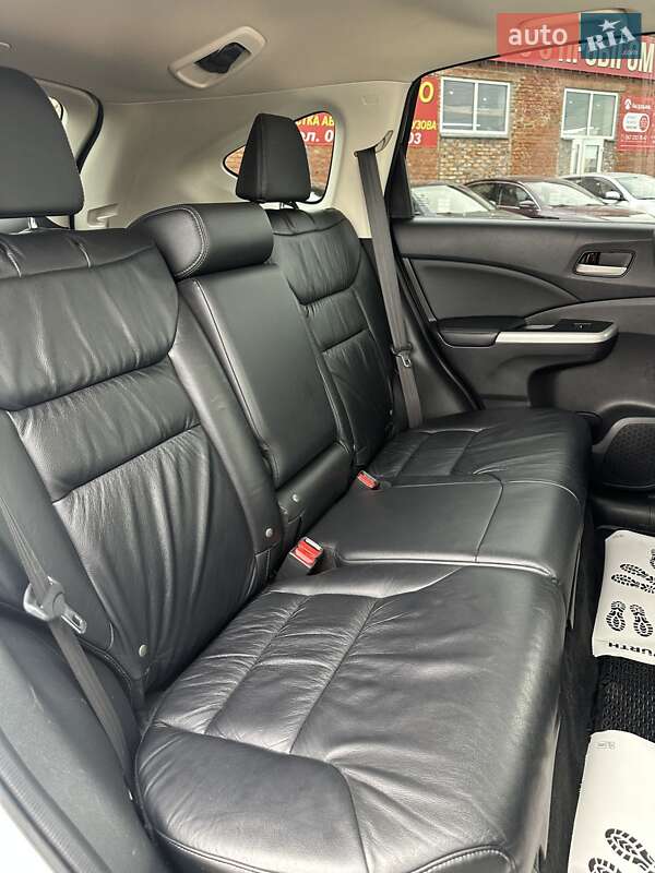 Позашляховик / Кросовер Honda CR-V 2014 в Смілі