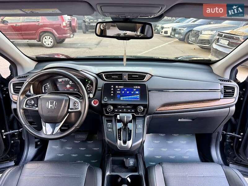 Позашляховик / Кросовер Honda CR-V 2017 в Києві